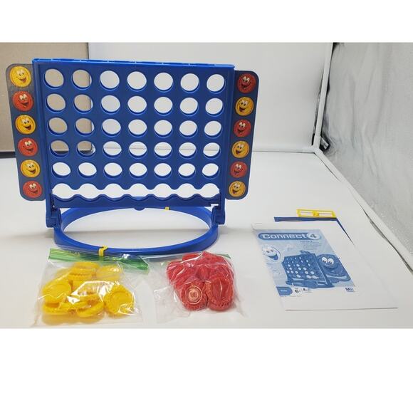 Connect 4 Strategy Game 4 in a Row Game - 5 Ways To Play (2009) 100% COMPLETE - Picture 2 of 8